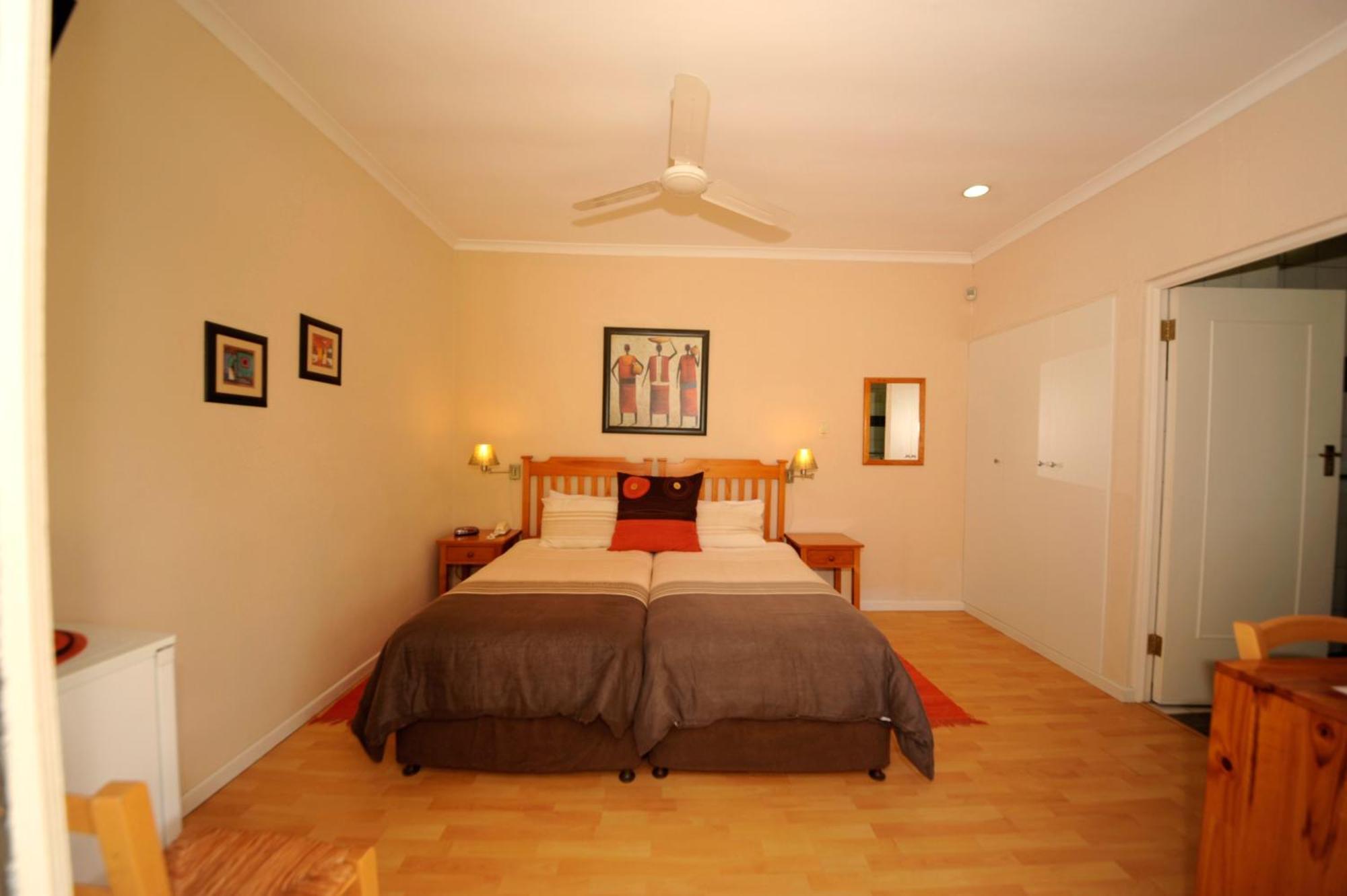 Somer Place B&B Somerset West Room photo